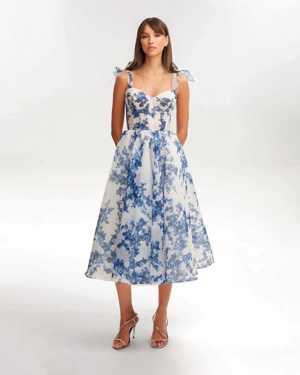 Elegante en comfortabele blauwe jurk voor elke gelegenheid