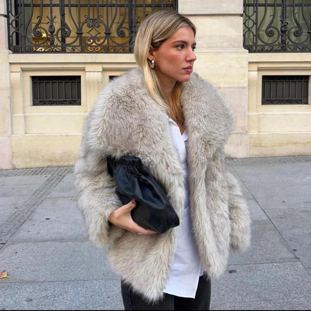 Elegant faux pelsjakke for maksimal varme